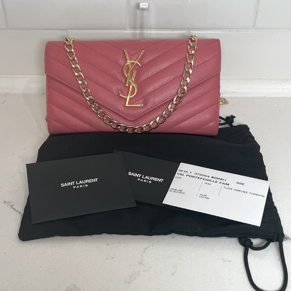 💯Authentic Yves Saint Laurent Cassandra V stitch WOC